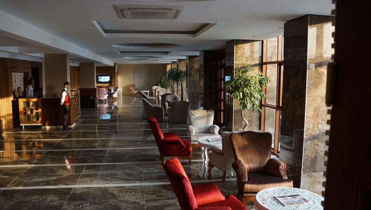 Mesa Hotel บาทมาน ภายนอก รูปภาพ