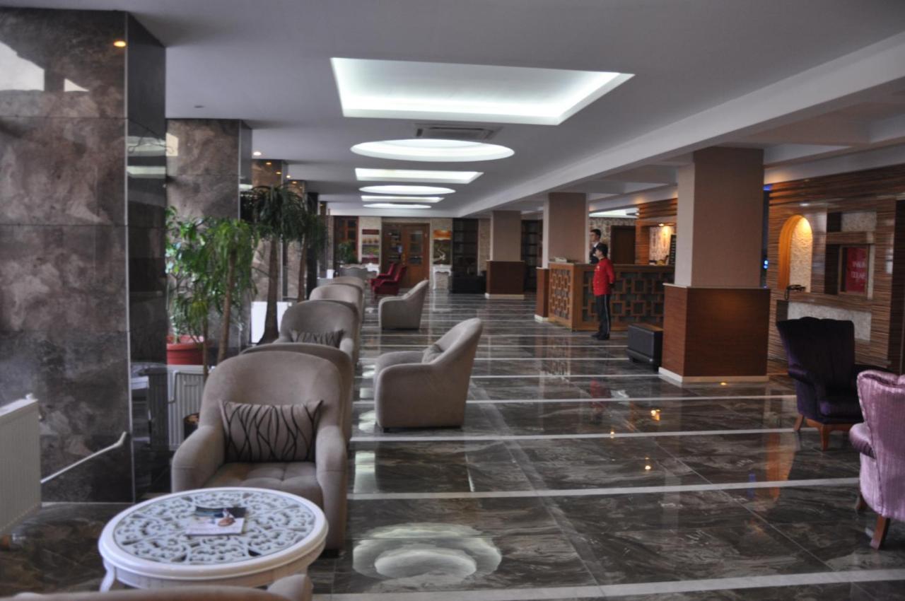 Mesa Hotel บาทมาน ภายนอก รูปภาพ